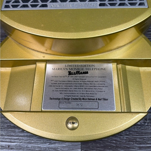 Marilyn Monroe BrookTel TeleMania Limited Edition Talking Telephone – 1999 - Picture 5 of 11